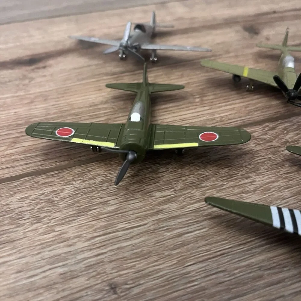 Vintage Metal Toy Airplanes Lot Of 8 - Flying Tiger P-38 Lightning Messerschmitt